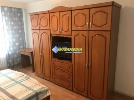 apartament-cu-2-camere-de-vanzare-cetate-piata-etaj-intermediar-2